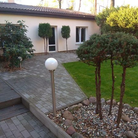 Bb Consul Bed & Breakfast Łódź Dış mekan fotoğraf