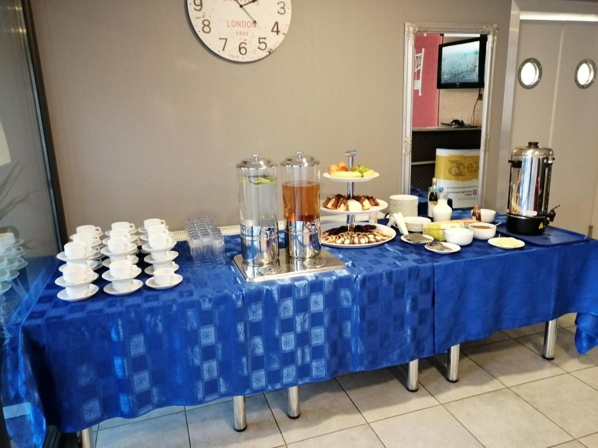Bb Consul Bed & Breakfast Łódź Dış mekan fotoğraf