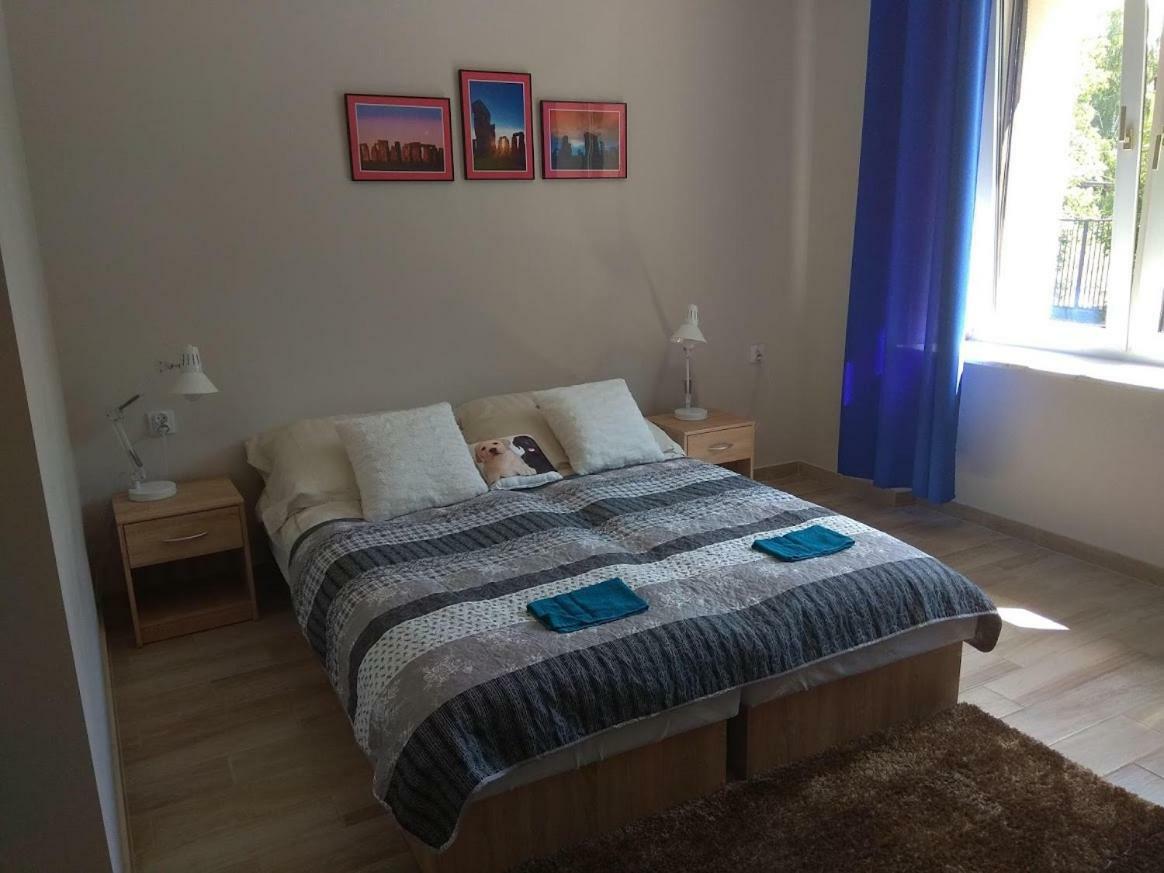 Bb Consul Bed & Breakfast Łódź Dış mekan fotoğraf