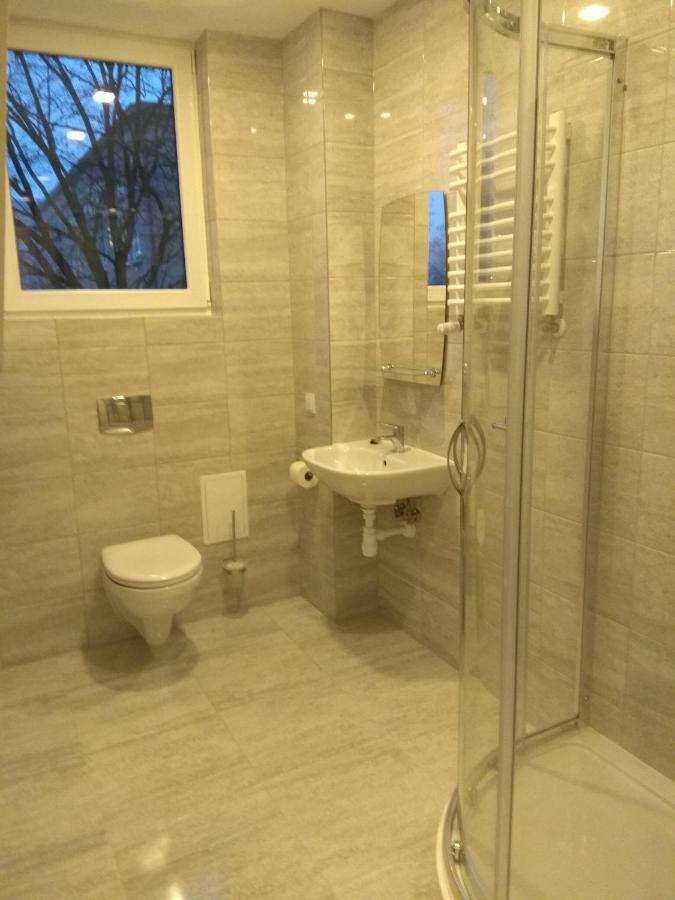 Bb Consul Bed & Breakfast Łódź Dış mekan fotoğraf